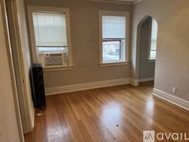 Main picture of 5101 S Kingshighway Blvd