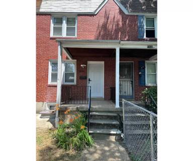 Main picture of 2848 Edgecombe Cir S
