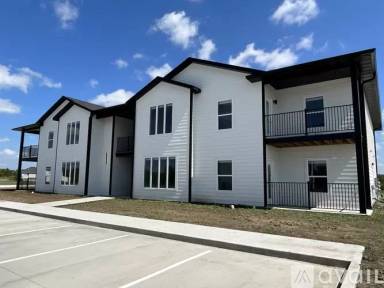 Main picture of 3800 Cambridge Dr