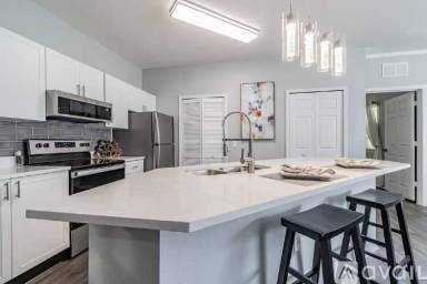 Main picture of 10821 Cross Creek Blvd