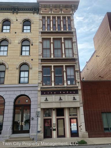 Main picture of 10 N 3rd St