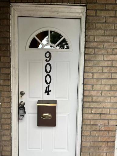 Main picture of 9004 W Chester Pike