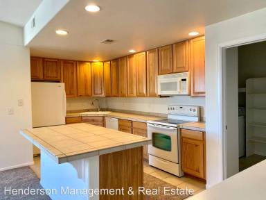 Main picture of 5014 Northern Lights Dr