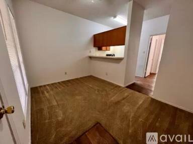 Main picture of 521 Woodward St
