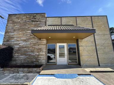 Main picture of 306 W Taft St