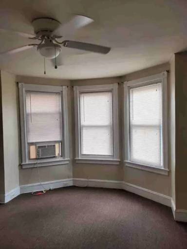 Main picture of 121 Pusey Ave