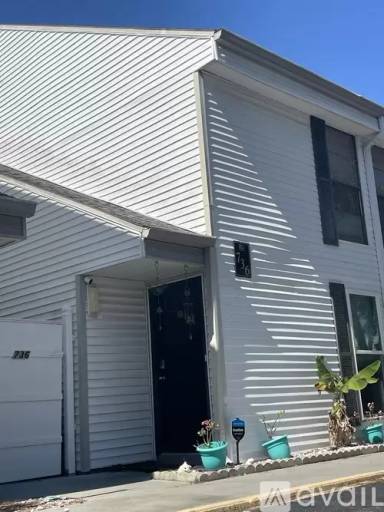 Main picture of 736 Haven Pl