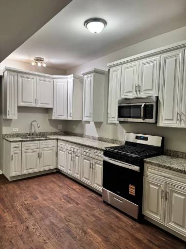 Main picture of 4326 S Calumet Ave