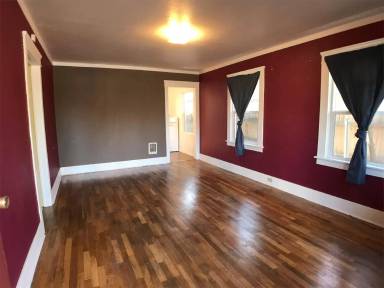 Main picture of 701 North St