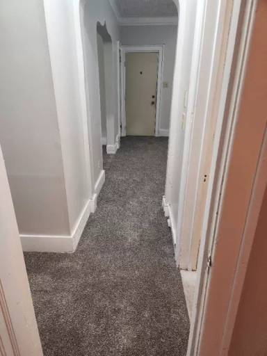 Main picture of 9446 Woodside St