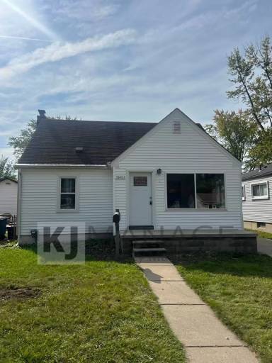 Main picture of 31453 Hazelwood St