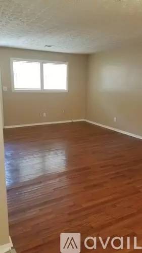 Main picture of 2738 Starr Rd