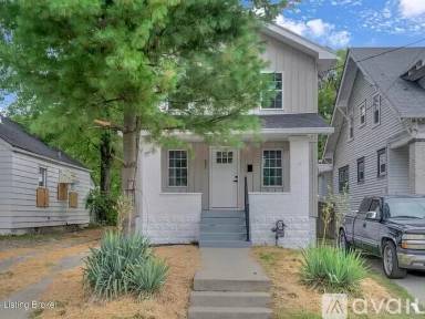 Main picture of 551 Denmark St