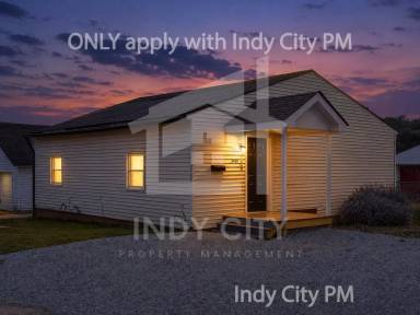 Main picture of 3440 N Harding St
