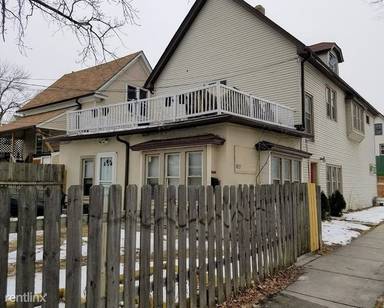 Main picture of 2673 N Weil St