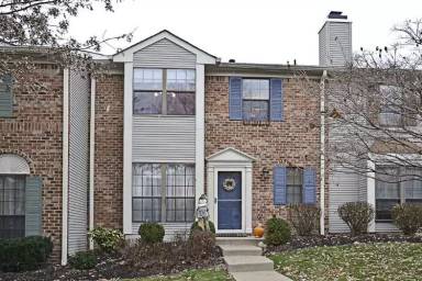 Main picture of 19 Woodward Ln
