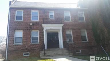 Main picture of 2851 Minnesota Ave SE