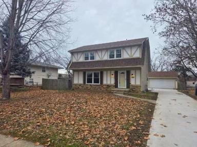 Main picture of 4405 68th St