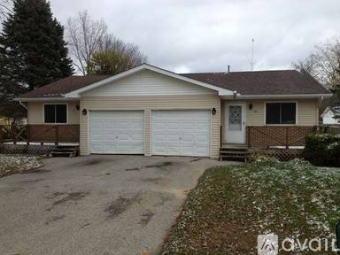 Main picture of 10 N Black River Rd