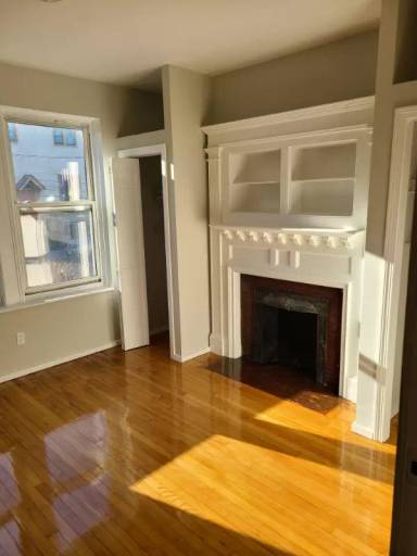 Main picture of 12 Farrington Ave