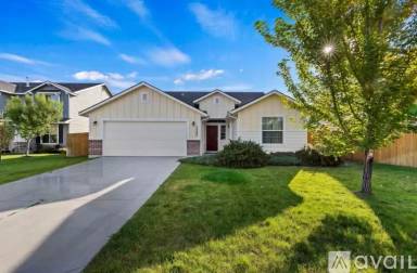 Main picture of 5240 N Diamond Creek Ave