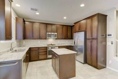 Main picture of 240 Sweet Spot St