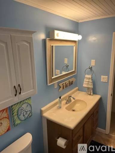 Main picture of 216 W Barnes St