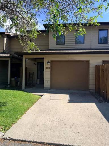 Main picture of 1612 W Olive St