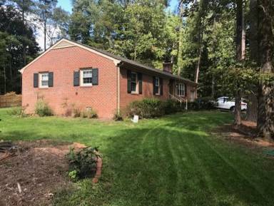 Main picture of 113 Edgewood Ln