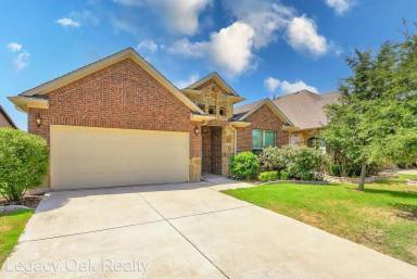 Main picture of 17916 Crimson Apple Way