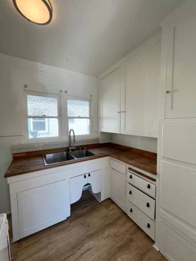 Main picture of 4148 Louisiana St