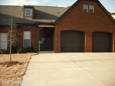 Main picture of 152 Singapore Cir
