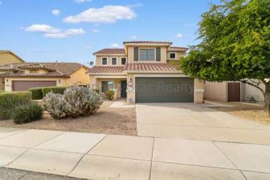 Main picture of 27420 N 63rd Dr