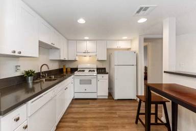 Main picture of Villas at Desert Pointe Apartments