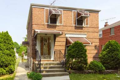 Main picture of 100 Arbor Ln