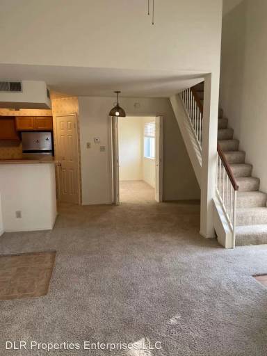 Main picture of 1802 E 66th Pl