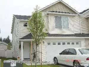 Main picture of 13724 NE 30th Cir