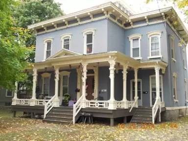 Main picture of 330 Main St