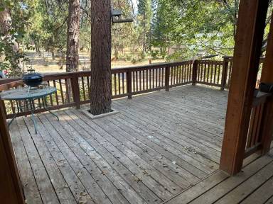 Main picture of 2659 Highway 422