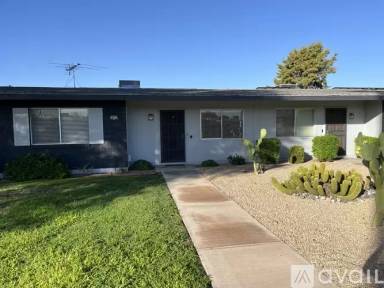 Main picture of 10915 W Thunderbird Blvd