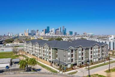 Main picture of EaDo Lofts