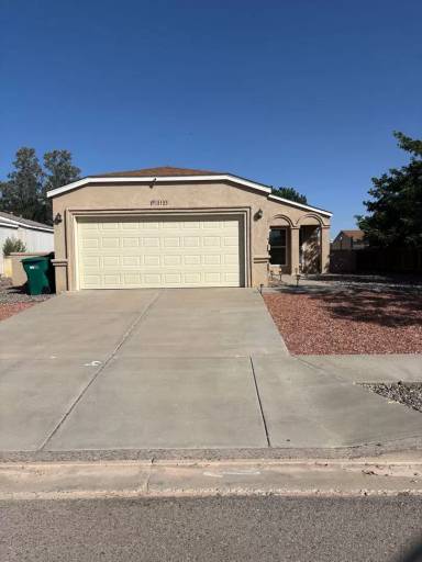 Main picture of 2125 Sierra Ln NE