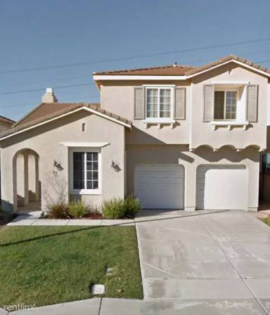 Main picture of 414 Avenida Gabriel