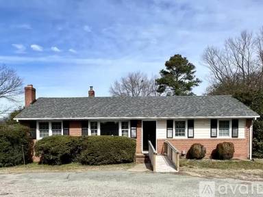 Main picture of 6024 Jahnke Rd