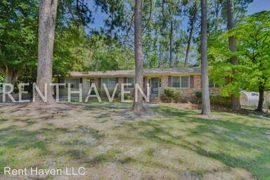 Main picture of 57 Newport Dr