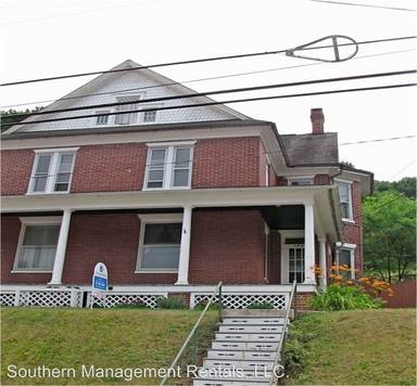 Main picture of 106 Hanover St