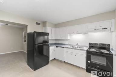 Main picture of 808 Denison Ave