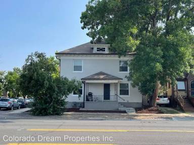 Main picture of 1691 Monroe St