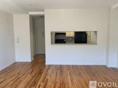 Main picture of 175 Clermont Ave