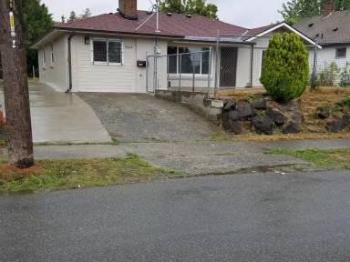 Main picture of 4606 S Holden St